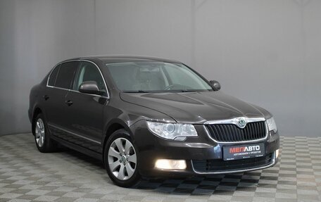 Skoda Superb III рестайлинг, 2012 год, 940 000 рублей, 4 фотография