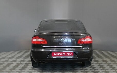 Skoda Superb III рестайлинг, 2012 год, 940 000 рублей, 6 фотография