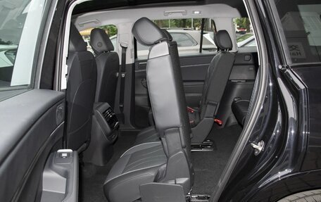 Volkswagen Teramont, 2026 год, 4 890 000 рублей, 22 фотография