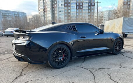Chevrolet Camaro VI, 2016 год, 2 500 000 рублей, 6 фотография
