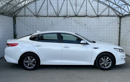 KIA Optima IV, 2018 год, 2 000 000 рублей, 9 фотография