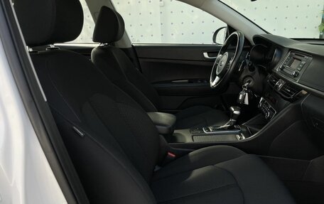 KIA Optima IV, 2018 год, 2 000 000 рублей, 12 фотография
