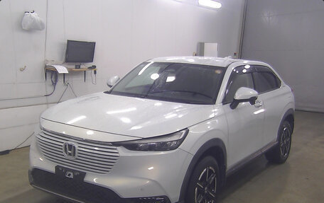 Honda Vezel, 2021 год, 1 970 000 рублей, 2 фотография