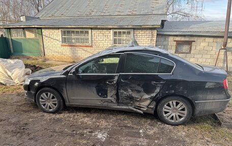 Volkswagen Passat B6, 2006 год, 250 000 рублей, 4 фотография