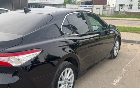 Toyota Camry, 2021 год, 3 400 000 рублей, 4 фотография