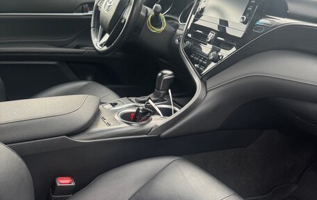 Toyota Camry, 2021 год, 3 400 000 рублей, 6 фотография