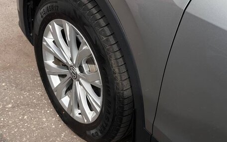 Volkswagen Tiguan II, 2019 год, 2 450 000 рублей, 10 фотография