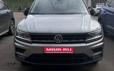 Volkswagen Tiguan II, 2019 год, 2 450 000 рублей, 12 фотография