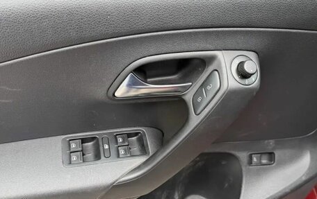 Volkswagen Polo VI (EU Market), 2017 год, 1 120 000 рублей, 14 фотография