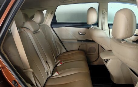 Toyota Venza I, 2010 год, 1 675 000 рублей, 10 фотография