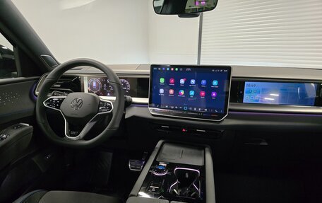 Volkswagen Teramont, 2025 год, 5 975 000 рублей, 38 фотография