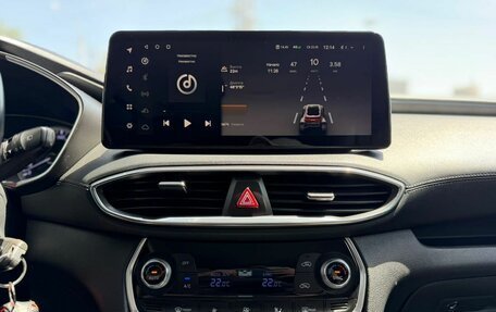 Hyundai Santa Fe IV, 2018 год, 2 350 000 рублей, 13 фотография