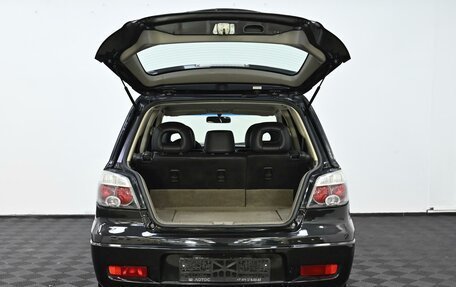 Mitsubishi Outlander III рестайлинг 3, 2004 год, 569 000 рублей, 5 фотография