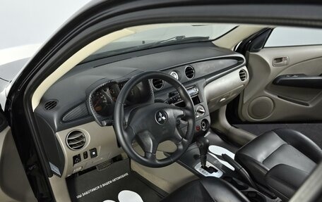 Mitsubishi Outlander III рестайлинг 3, 2004 год, 569 000 рублей, 6 фотография