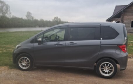 Honda Freed I, 2009 год, 845 000 рублей, 1 фотография