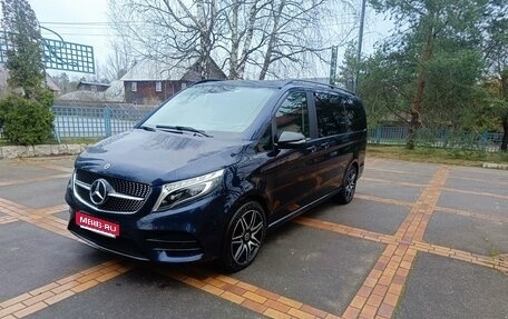 Mercedes-Benz V-Класс, 2021 год, 8 950 000 рублей, 1 фотография