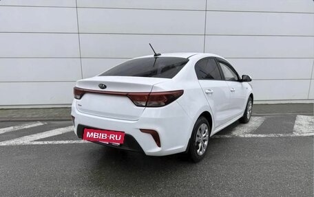 KIA Rio IV, 2017 год, 1 340 000 рублей, 5 фотография