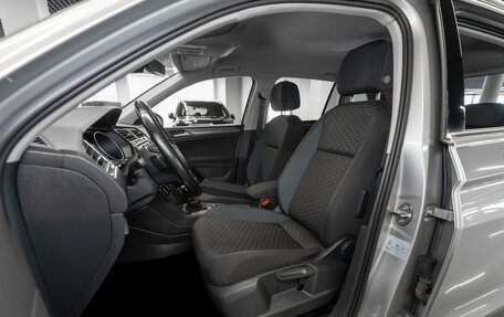 Volkswagen Tiguan II, 2019 год, 2 670 000 рублей, 9 фотография