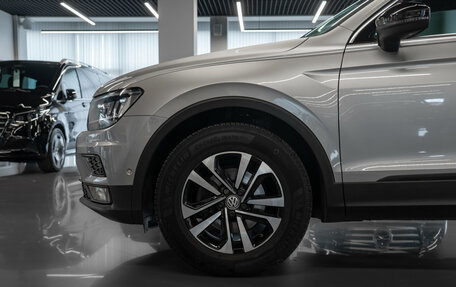 Volkswagen Tiguan II, 2019 год, 2 670 000 рублей, 26 фотография