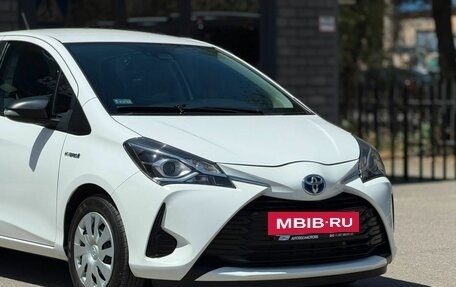 Toyota Yaris III рестайлинг, 2019 год, 1 650 000 рублей, 6 фотография