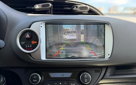 Toyota Yaris III рестайлинг, 2019 год, 1 650 000 рублей, 19 фотография