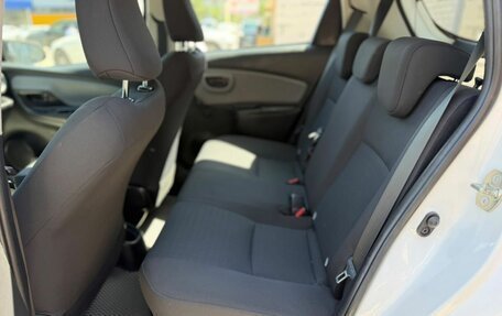 Toyota Yaris III рестайлинг, 2019 год, 1 650 000 рублей, 21 фотография