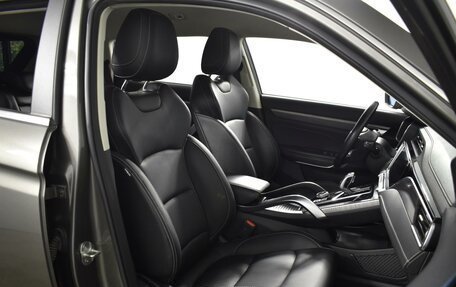 Geely Atlas, 2023 год, 1 893 200 рублей, 8 фотография