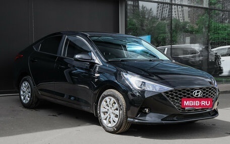 Hyundai Solaris II рестайлинг, 2020 год, 1 600 000 рублей, 3 фотография