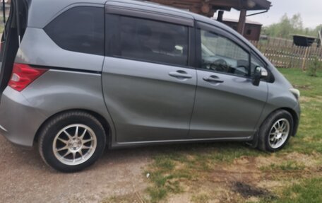 Honda Freed I, 2009 год, 845 000 рублей, 3 фотография
