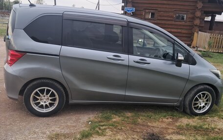 Honda Freed I, 2009 год, 845 000 рублей, 4 фотография