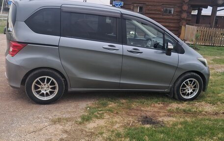 Honda Freed I, 2009 год, 845 000 рублей, 12 фотография