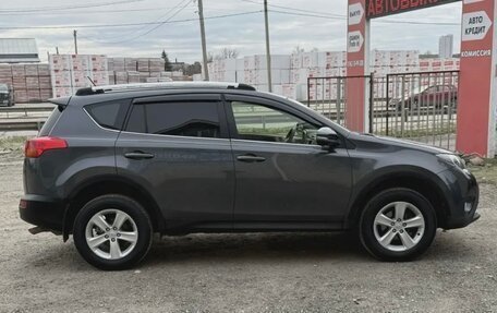 Toyota RAV4, 2012 год, 1 470 000 рублей, 6 фотография