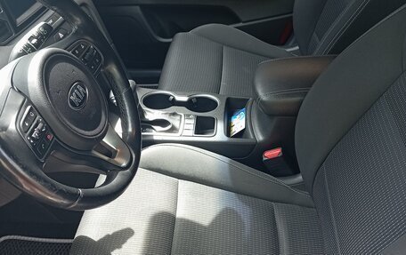 KIA Sportage IV рестайлинг, 2017 год, 2 100 000 рублей, 11 фотография