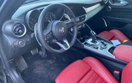 Alfa Romeo Giulia II, 2022 год, 3 590 000 рублей, 7 фотография