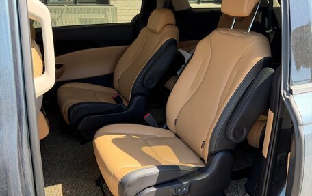 KIA Carnival, 2021 год, 4 550 000 рублей, 9 фотография