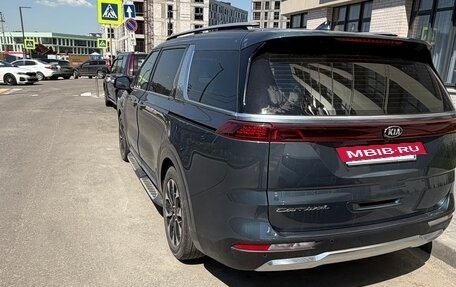 KIA Carnival, 2021 год, 4 550 000 рублей, 3 фотография