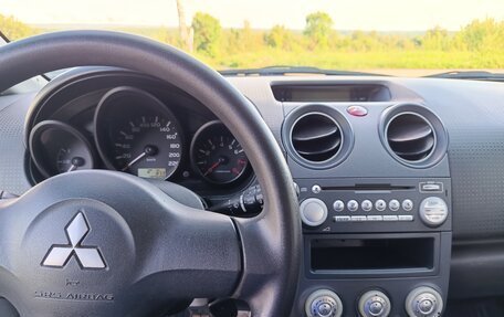 Mitsubishi Colt VI рестайлинг, 2007 год, 549 000 рублей, 8 фотография