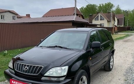 Lexus RX IV рестайлинг, 2002 год, 850 000 рублей, 10 фотография