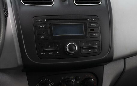 Renault Sandero II рестайлинг, 2015 год, 760 000 рублей, 8 фотография