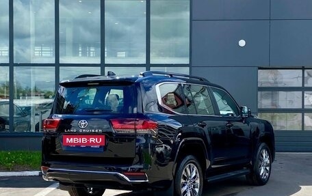 Toyota Land Cruiser, 2026 год, 16 700 000 рублей, 5 фотография