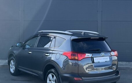 Toyota RAV4, 2013 год, 1 800 000 рублей, 14 фотография