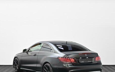 Mercedes-Benz E-Класс, 2016 год, 1 999 000 рублей, 4 фотография