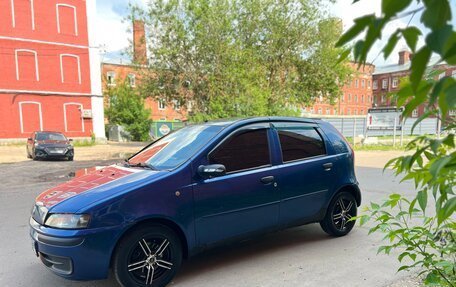 Fiat Punto III Punto Evo рестайлинг, 2000 год, 220 000 рублей, 8 фотография