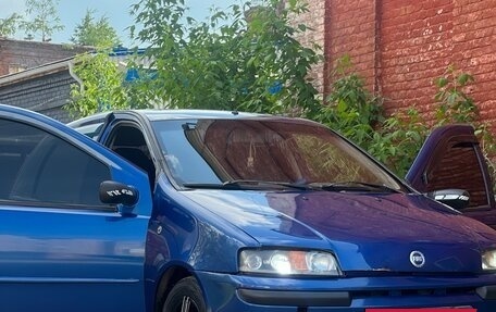 Fiat Punto III Punto Evo рестайлинг, 2000 год, 220 000 рублей, 4 фотография