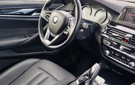 BMW 5 серия, 2017 год, 3 100 000 рублей, 3 фотография