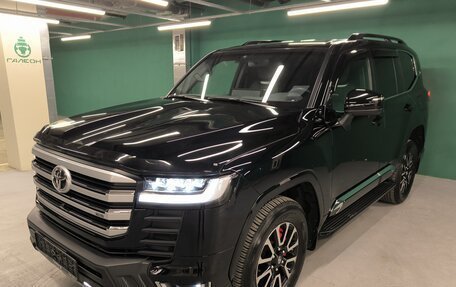 Toyota Land Cruiser, 2023 год, 10 200 000 рублей, 3 фотография