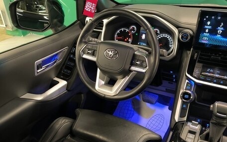 Toyota Land Cruiser, 2023 год, 10 200 000 рублей, 14 фотография