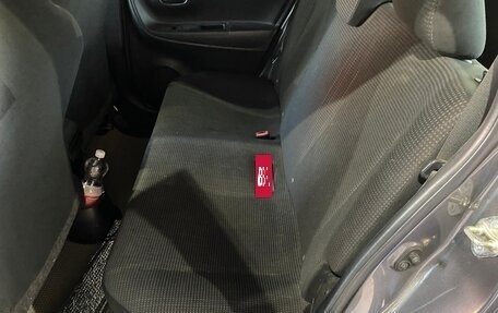 Toyota Vitz, 2019 год, 1 050 000 рублей, 9 фотография