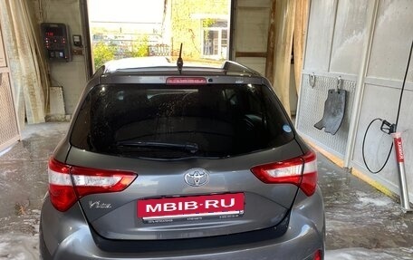 Toyota Vitz, 2019 год, 1 050 000 рублей, 2 фотография