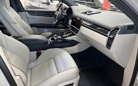 Porsche Cayenne III, 2021 год, 13 990 000 рублей, 20 фотография